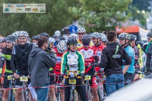 Team Anita Wolf-Eberl beim 24-Stunden Biken für den Klimaschutz Kaindorf bei Hartbergfür Operation Smile